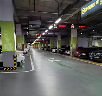 雷達感應車庫圖.png